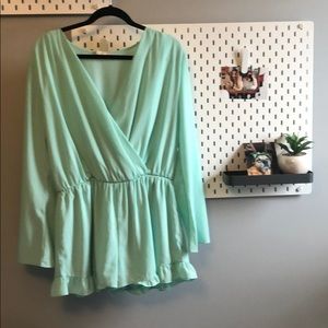 Light green romper, Large
